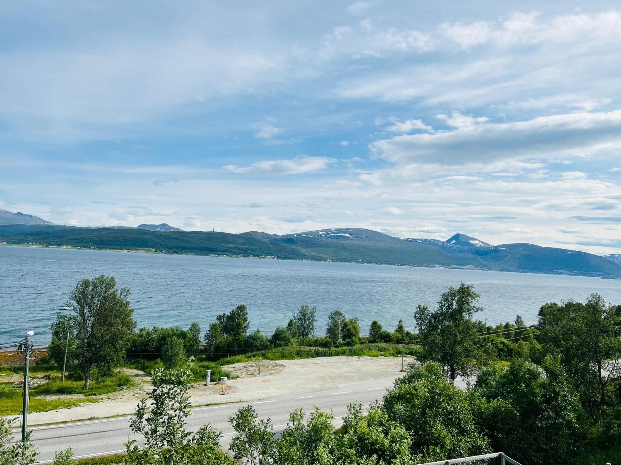 Apartment In Tromso With Sea And Mountain View מראה חיצוני תמונה